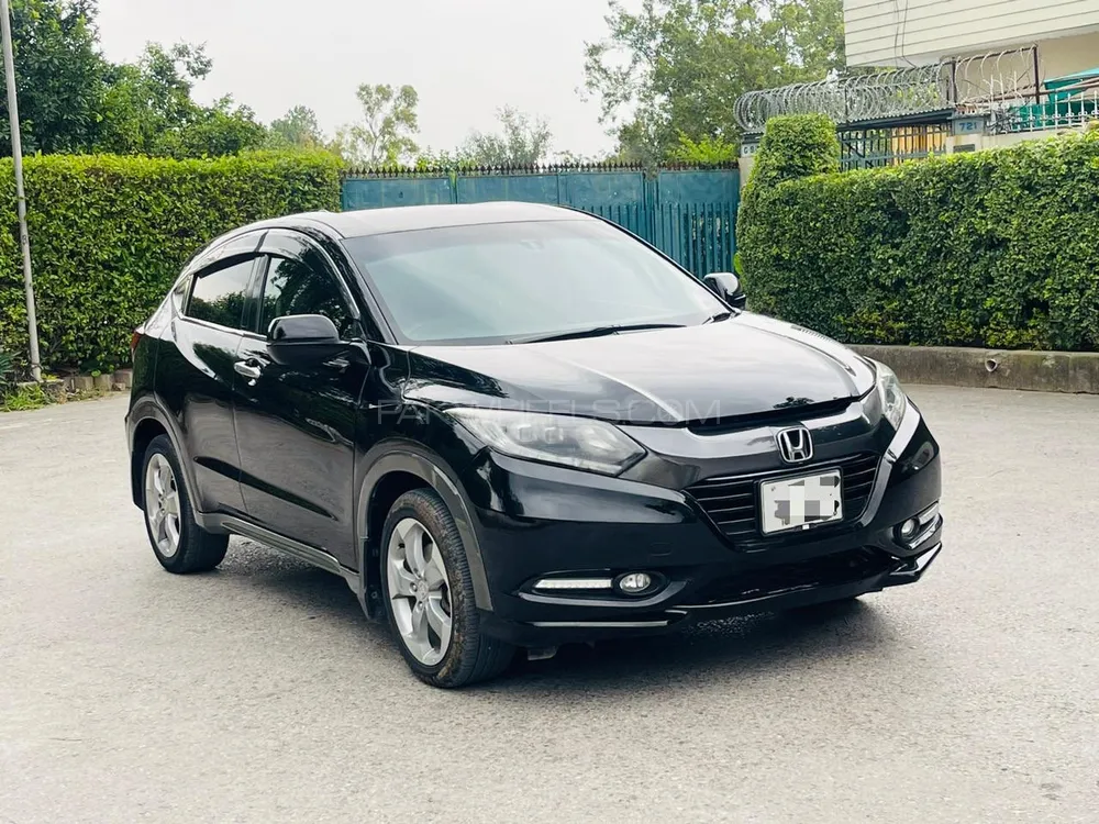 Honda Vezel 2014 for Sale in Islamabad Image-1