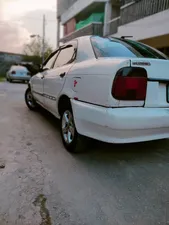 Suzuki Baleno GLi 2001 for Sale