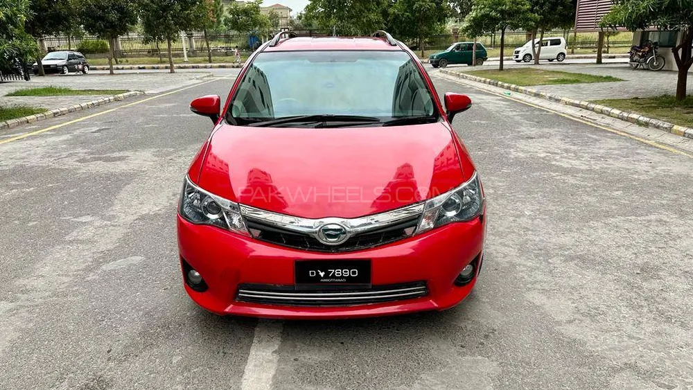 Toyota Corolla Fielder 2013 for Sale in Islamabad Image-1