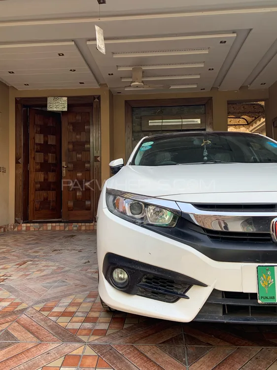 Honda Civic 2016 for Sale in Lahore Image-1