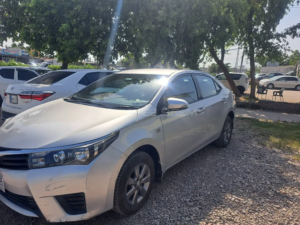 Toyota Corolla 2016 for Sale in Peshawar Image-1
