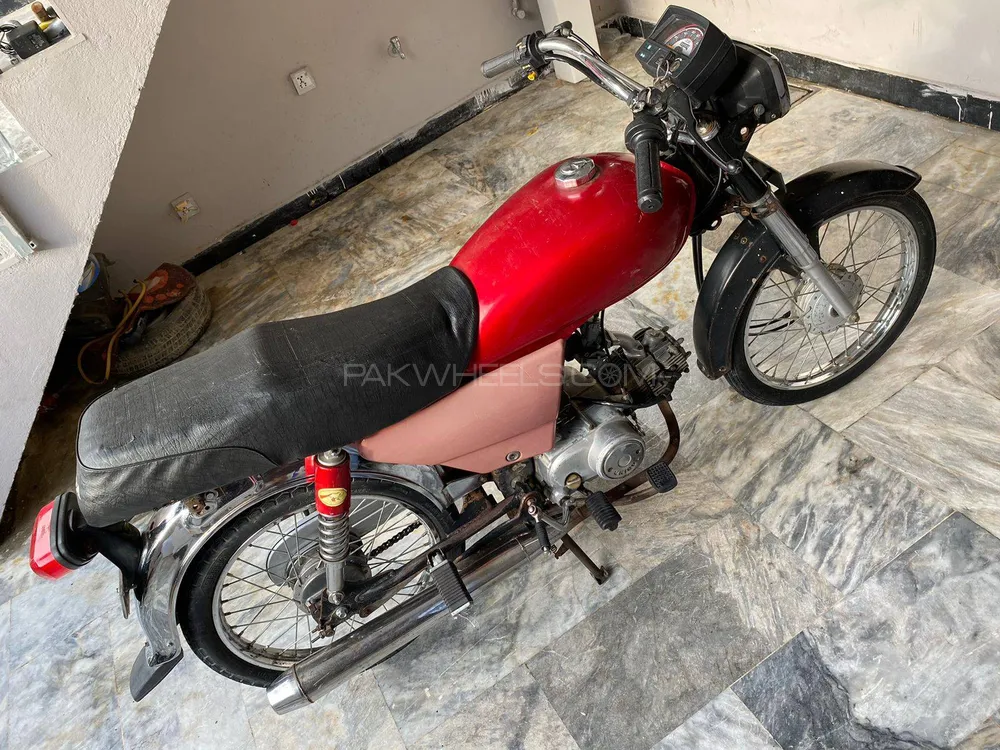 یونیک UD 70 2011 for Sale Image-1