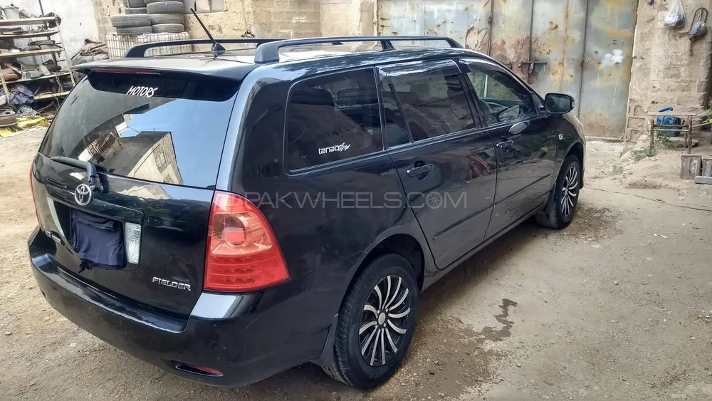 Toyota Corolla Fielder 2006 for Sale in Karachi Image-1