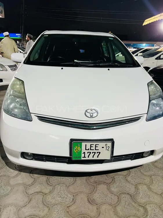 Toyota Prius 2007 for Sale in Peshawar Image-1