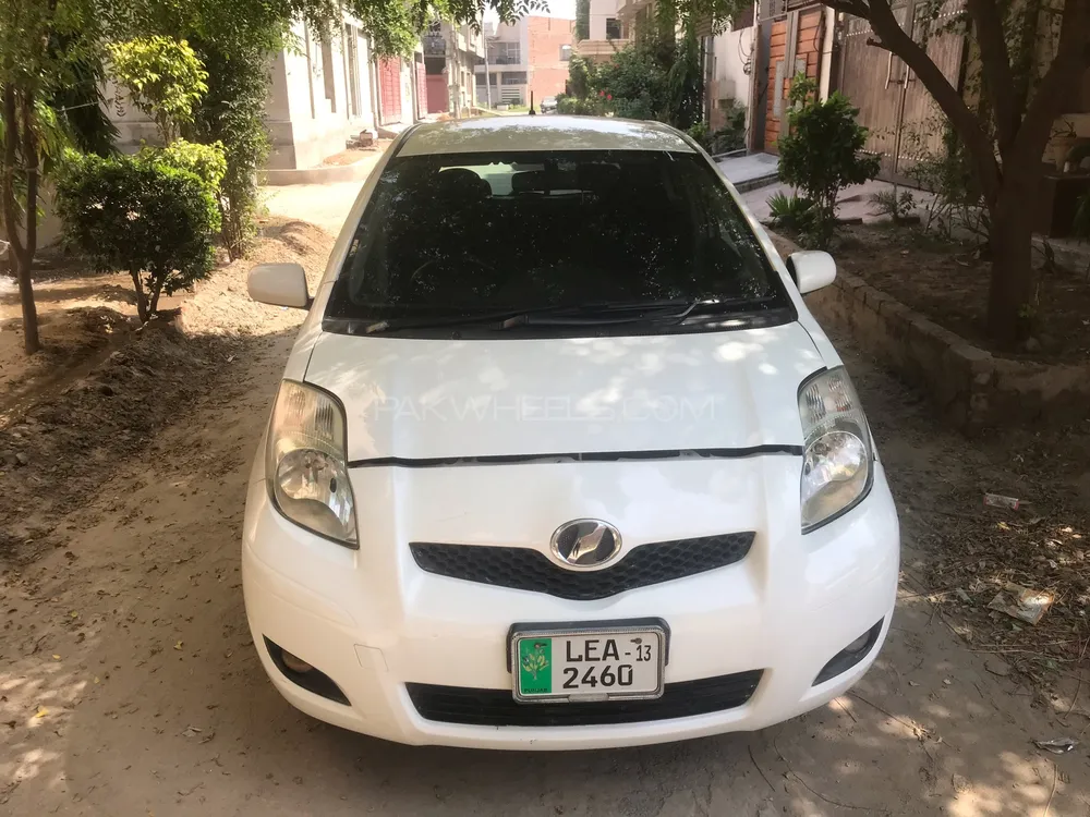 ٹویوٹا ویٹز 2013 for Sale in فیصل آباد Image-1