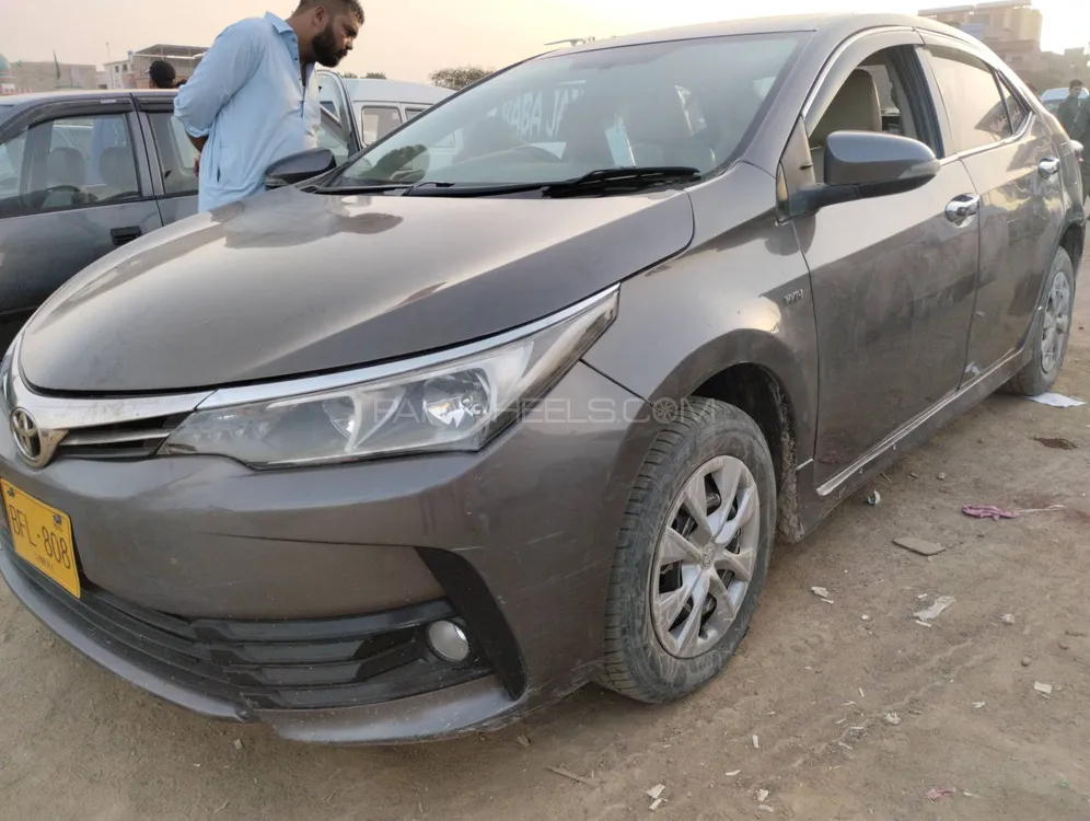 Toyota Corolla 2016 for Sale in Karachi Image-1