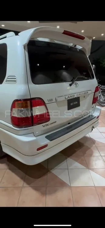 Toyota Land Cruiser 2004 for Sale in Faisalabad Image-1