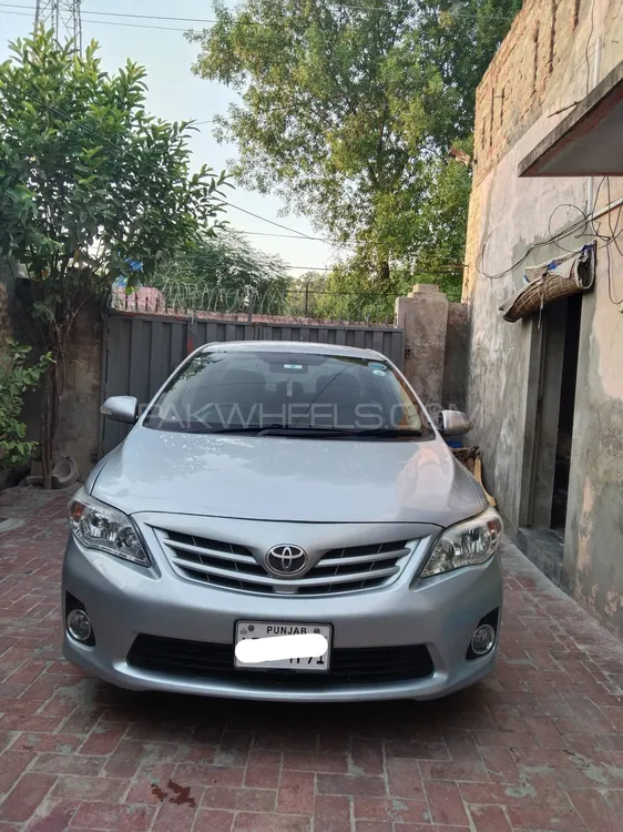 Toyota Corolla 2014 for Sale in Lahore Image-1