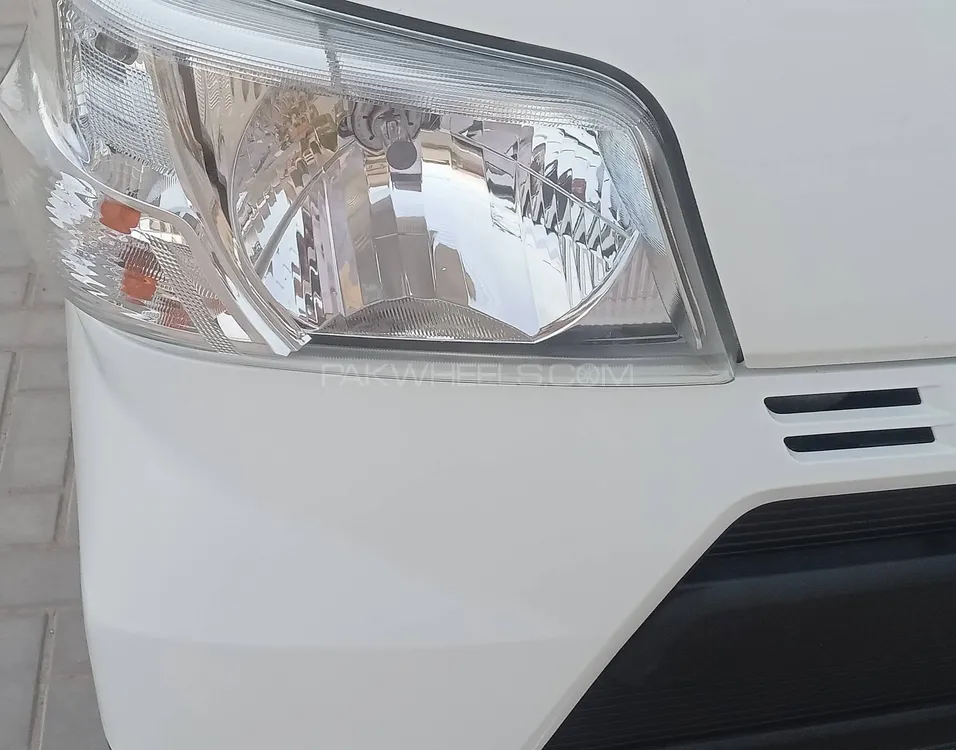 Daihatsu Hijet 2018 for Sale in Karachi Image-1