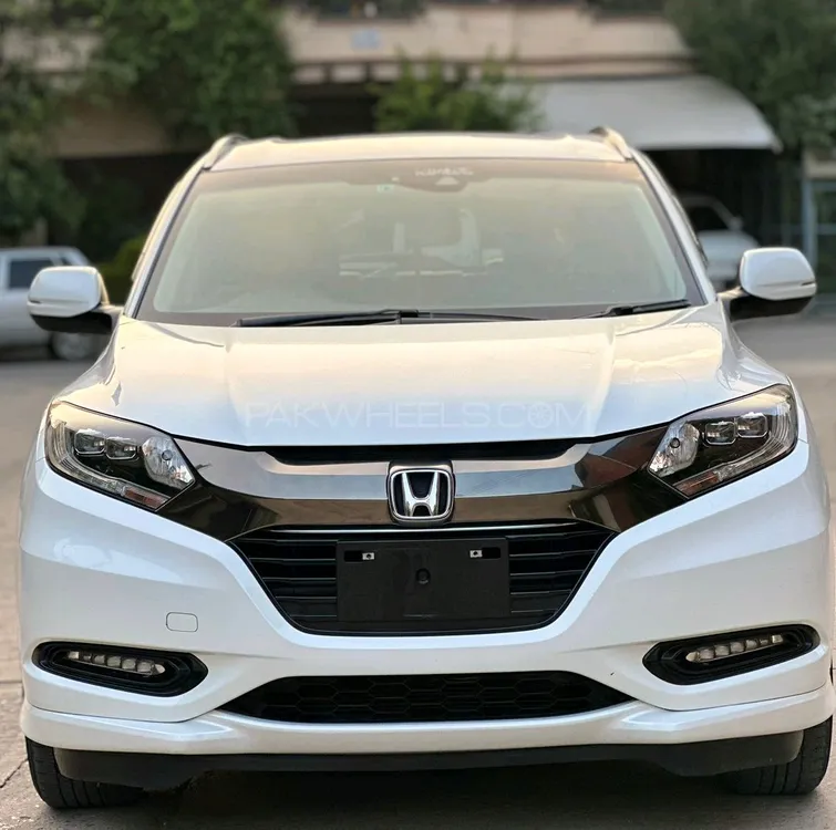 Honda Vezel 2016 for Sale in Rawalpindi Image-1
