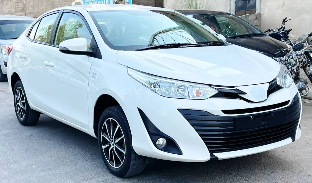 ٹویوٹا یارس سیڈان 2021 for Sale in حیدرآباد Image-1