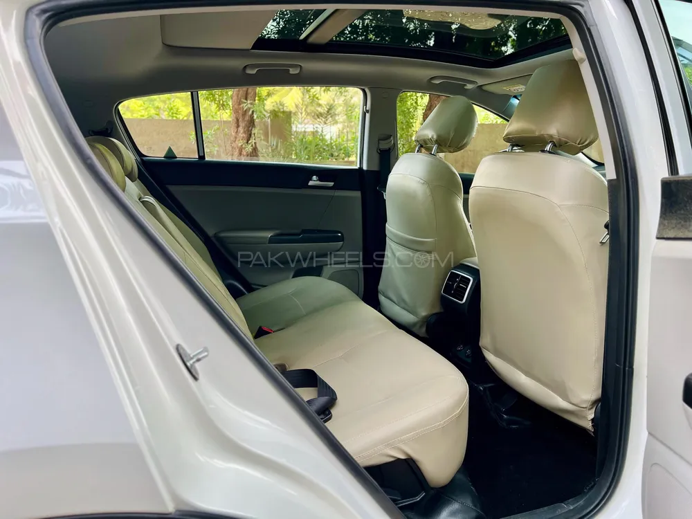 KIA Sportage 2021 for Sale in Karachi KIA Sportage 2021 for Sale in Karachi Image-3