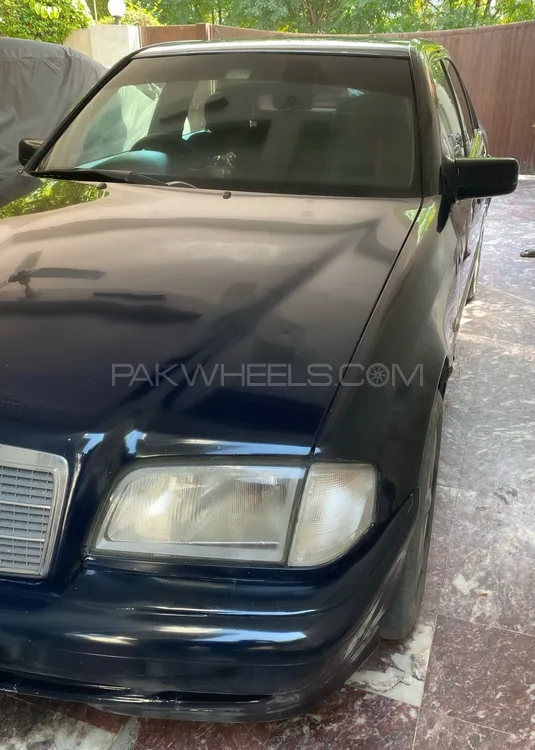 Mercedes Benz C Class 1999 for Sale in Lahore Image-1