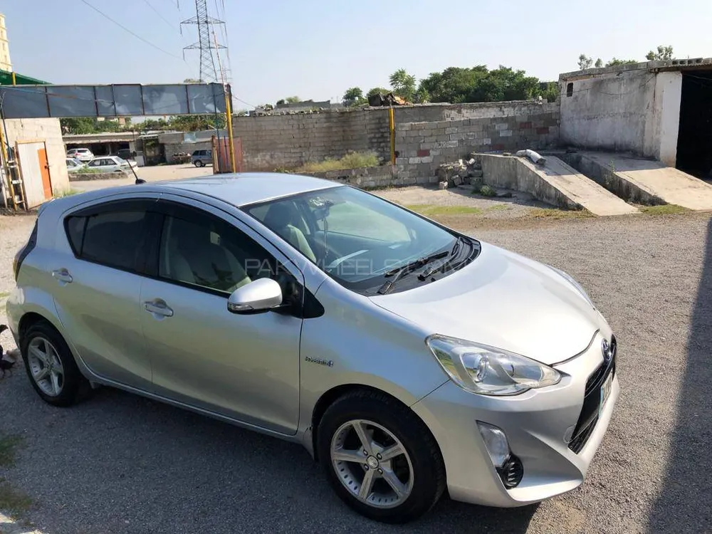 Toyota Aqua 2015 for Sale in Rawalpindi Image-1
