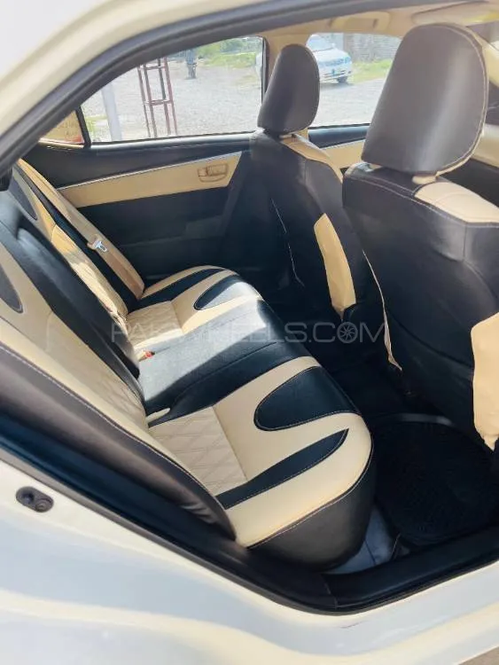 Toyota Corolla 2018 for Sale in Peshawar Image-1