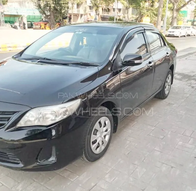 Toyota Corolla 2012 for Sale in Lahore Image-1