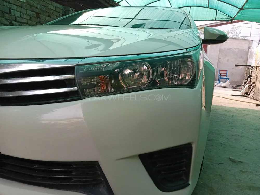 Toyota Corolla 2017 for Sale in Multan Image-1
