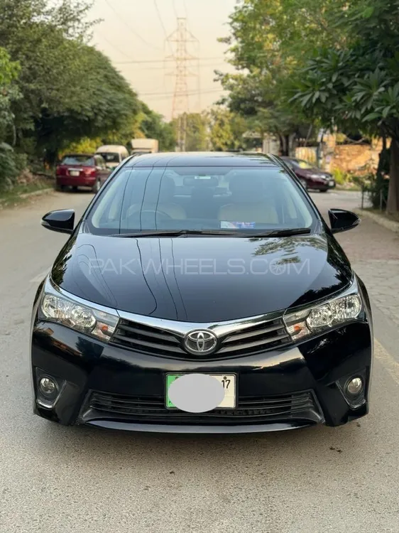 Toyota Corolla 2017 for Sale in Lahore Image-1