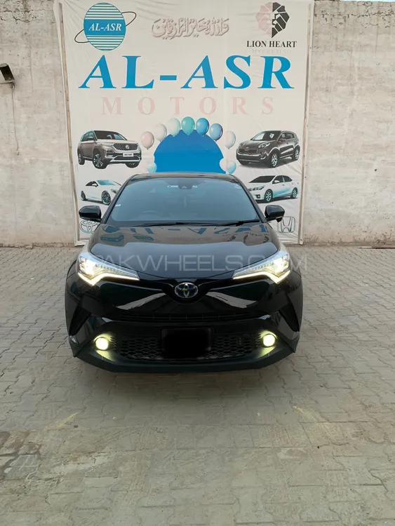 Toyota C-HR 2018 for Sale in Sahiwal Image-1