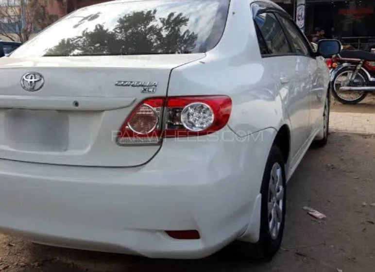 Toyota Corolla 2011 for Sale in Islamabad Image-1