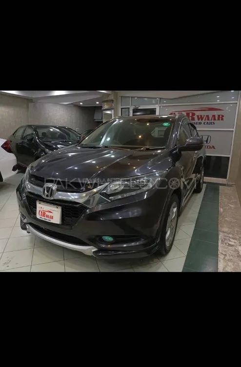 Honda Vezel 2014 for Sale in Islamabad Image-1