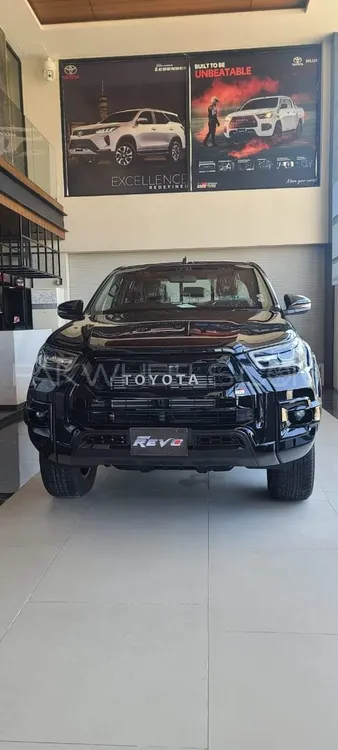 Toyota Hilux 2023 for Sale in Karachi Image-1