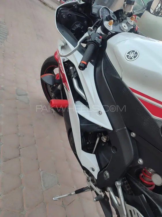 Yamaha YZF-R6 2009 for Sale Yamaha YZF-R6 2009 for Sale Image-3