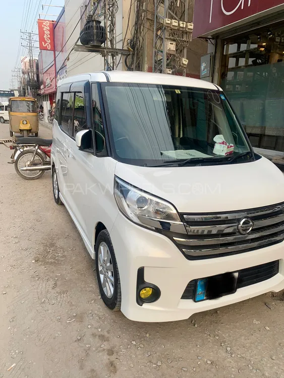 Nissan Roox 2014 for Sale in Peshawar Image-1