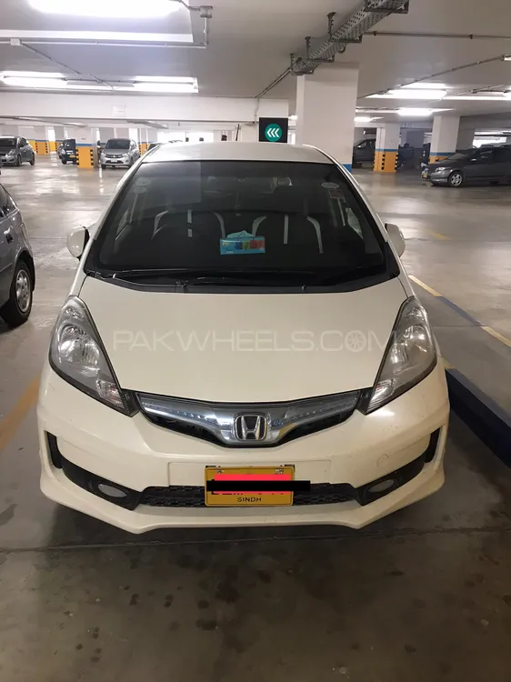 Honda Fit 2012 for Sale in Karachi Image-1