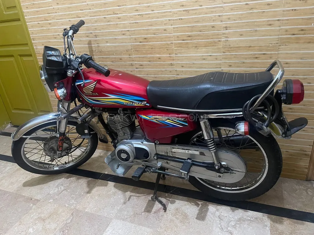 Used Honda CG 125 2018 Bike for sale in Islamabad - 500118 | PakWheels