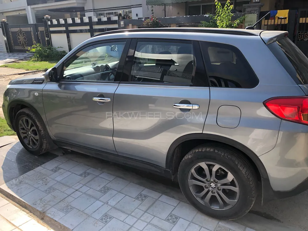 Suzuki Vitara 2018 for Sale in Lahore Image-1