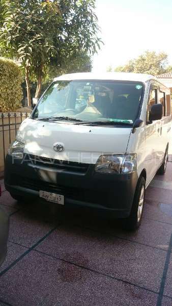 Toyota Town Ace 2008 for Sale in Lahore Image-1