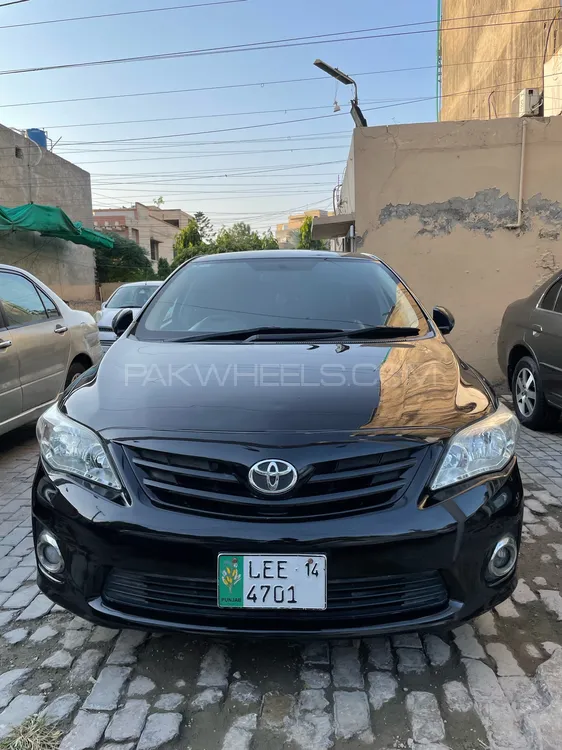 Toyota Corolla 2014 for Sale in Lahore Image-1