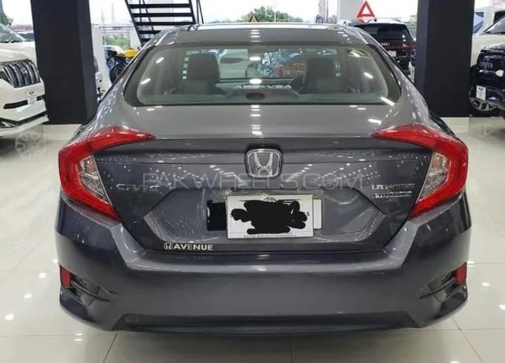 Honda Civic 2018 for Sale in Islamabad Honda Civic 2018 for Sale in Islamabad Image-4
