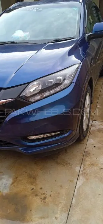 Honda Vezel 2017 for Sale in Lahore Image-1