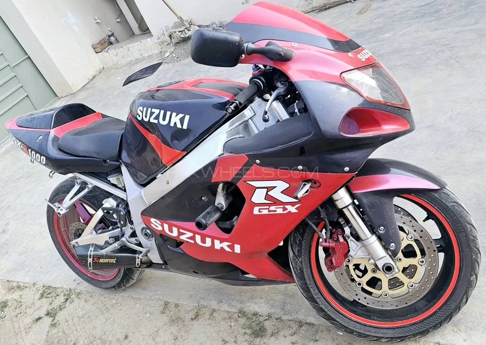 Suzuki gsx store r 750 2003