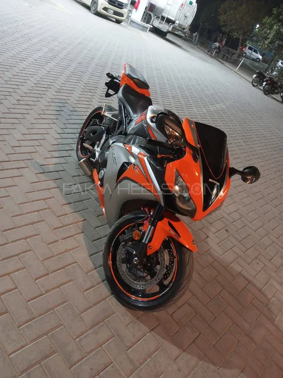 Honda cbr1000rr fireblade deals olx