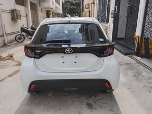 yaris 1.0
2020 model 
pearl white color
for more details please contact