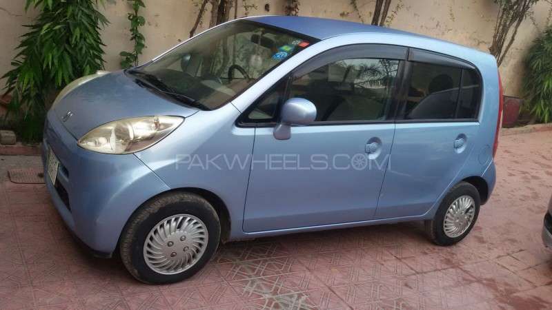 Honda Life 2004 for Sale in Faisalabad Image-1