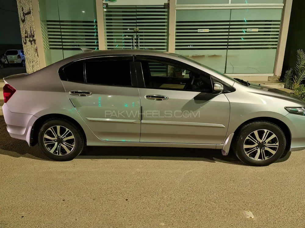 Honda City 2021 for Sale in Karachi Image-1
