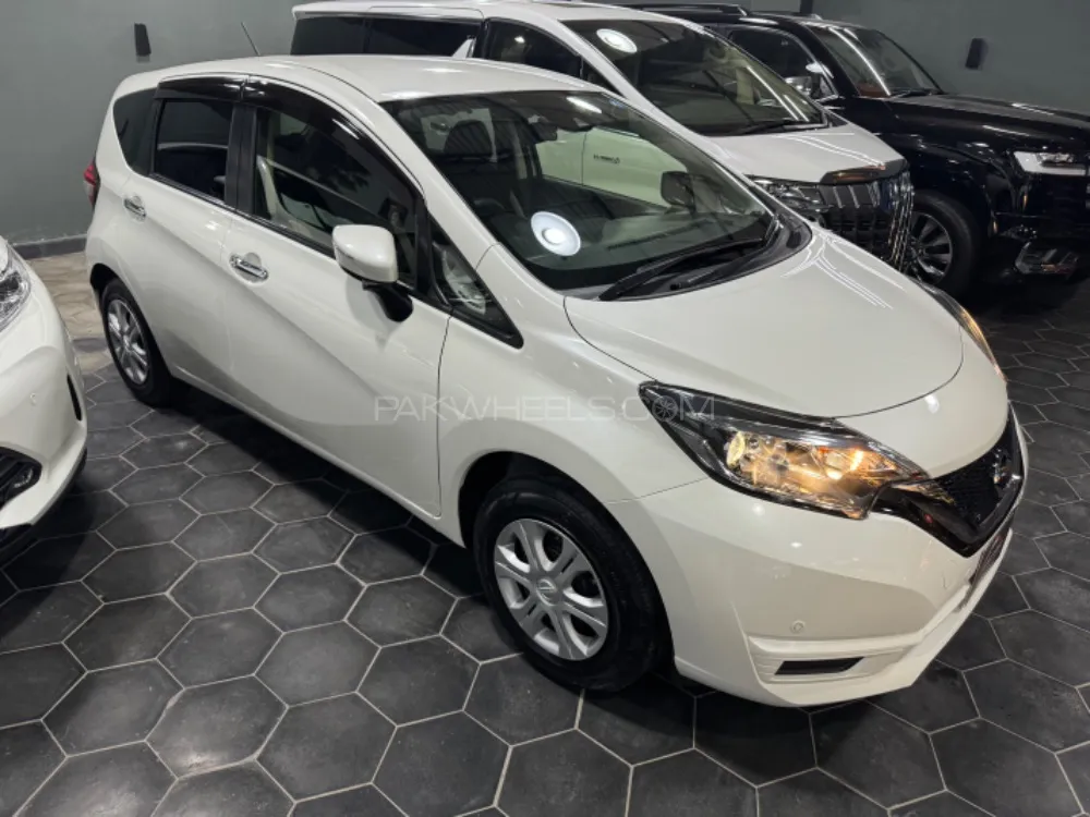 Nissan Note 2020 for Sale in Lahore Image-1