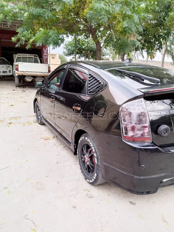 Toyota Prius 2007 for Sale in Attock Image-1