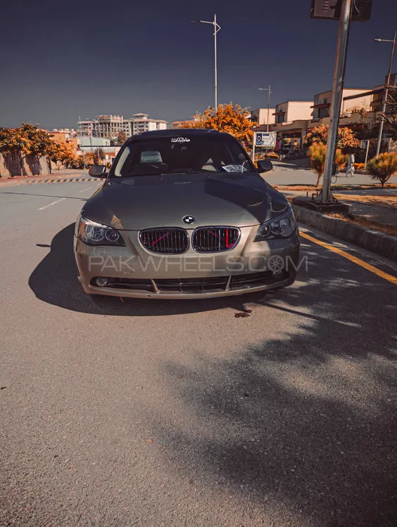 BMW 5 Series 2004 for Sale in Rawalpindi Image-1