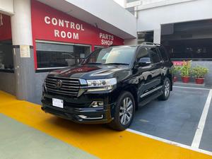 Make: Land Cruiser ZX
Model: 2020
Mileage: 5,800 KM
Reg: Unregistered 

Full House

Calling and Visiting Hours

Monday to Saturday

11:00 AM to 7:00 PM