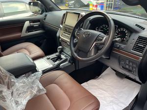 Make: Land Cruiser ZX
Model: 2020
Mileage: 5,800 KM
Reg: Unregistered 

Full House

Calling and Visiting Hours

Monday to Saturday

11:00 AM to 7:00 PM