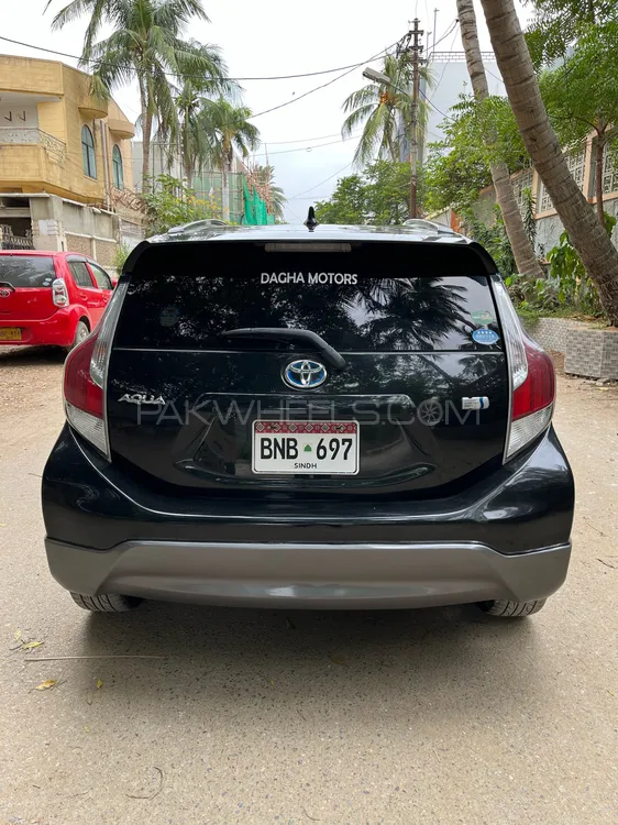 Toyota Aqua 2015 for Sale in Karachi Image-1