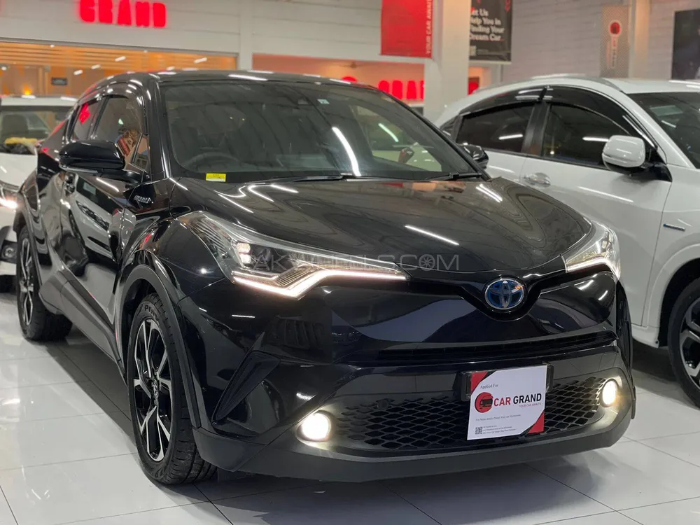 Toyota C-HR 2016 for Sale in Peshawar Image-1