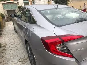 Honda Civic 2022 for Sale in Islamabad Honda Civic 2022 for Sale in Islamabad Image-2