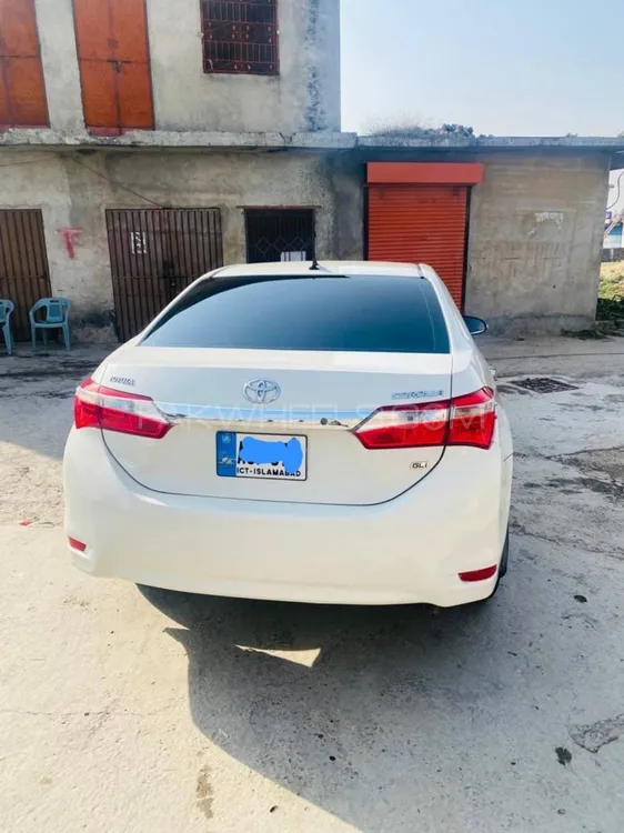Toyota Corolla 2014 for Sale in Lahore Image-1