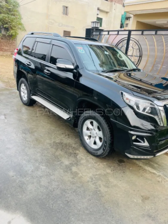 Toyota Prado 2010 for Sale in Lahore Toyota Prado 2010 for Sale in Lahore Image-8